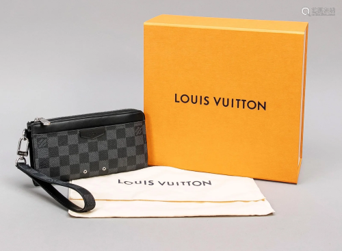 Louis Vuitton, Zippy Dragonne