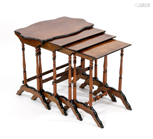 Quartetto table around 1920, w