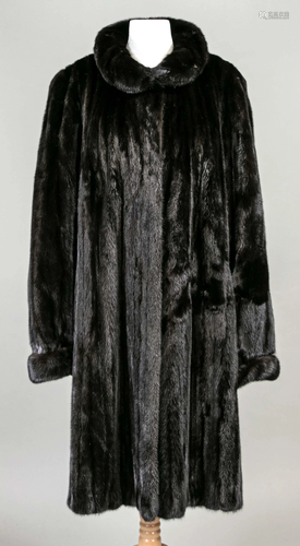 Ladies mink coat, 20th century