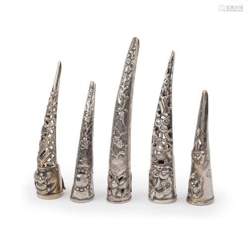 Five antique Chinese silver fingernail guards, Qing Dynasty,...