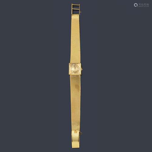 OMEGA for women with 18K yellow gold case and brac…