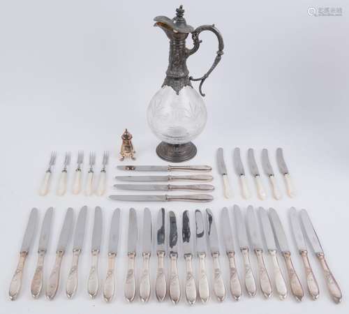 ELKINGTON set of 24 silver plate and stainless steel knives,...