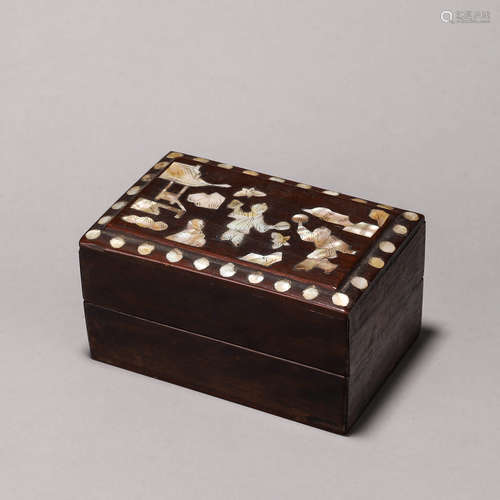 A red sandalwood raden-inlaid figure box