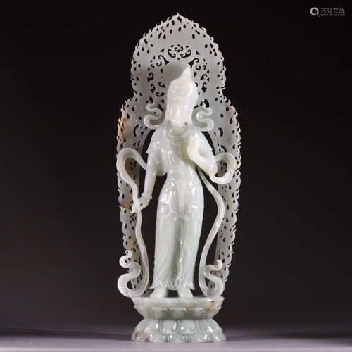 A Hetian jade Guanyin ornament