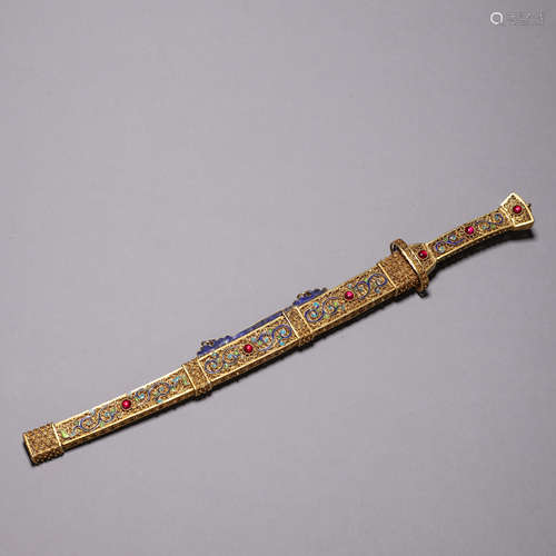 A gilding silver dagger