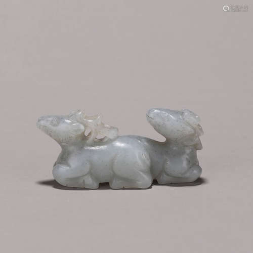 A Hetian jade goat ornament