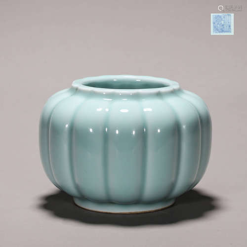 A celeste glazed porcelain jar