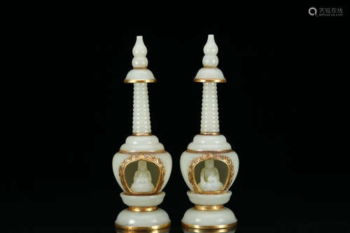 A pair of Hetian jade pagodas