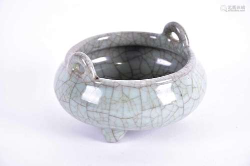 A Chinese celadon Ge glaze censer