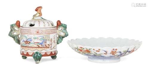 Deux pièces de porcelaine japonaise Kutani, 18e et 19e siècl...