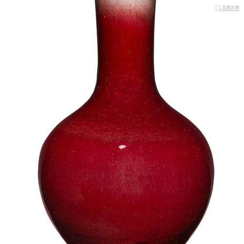 Vase monochrome en porcelaine de Chine à glaçure langyao, ti...