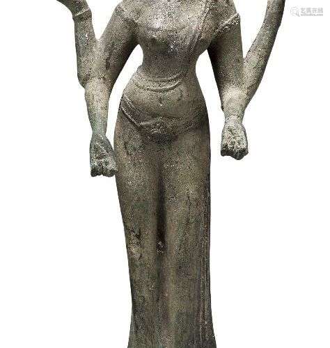 Figure d'Uma en bronze khmer, période d'Angkor, la représent...