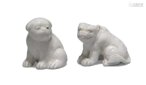 Deux animaux miniatures en porcelaine chinoise Dehua, 18e si...