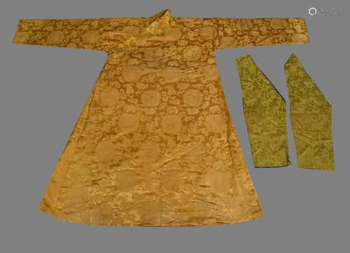 A Grand Tibetan chuba made of Chinese yellow brocade