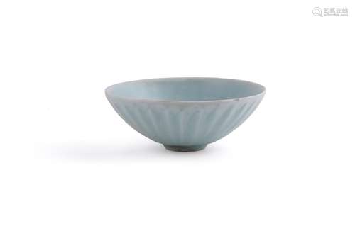 A Chinese Longquan celadon bowl