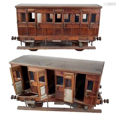 IMPORTANTE MAQUETTE DE WAGON 19ème SIECLE