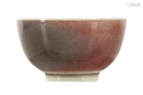 A CHINESE PEACH BLOOM-GLAZED BOWL.