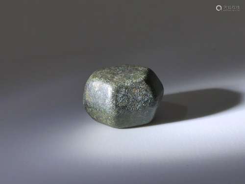 Petit poids à opium hexagonal - Laos - XIXe - D. 1,5 cm