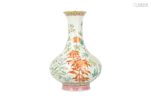 A CHINESE FAMILLE ROSE 'BLOSSOMS' BOTTLE VASE.