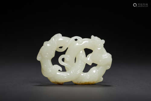 Jade Ornament in Double Beast Ring from Qing