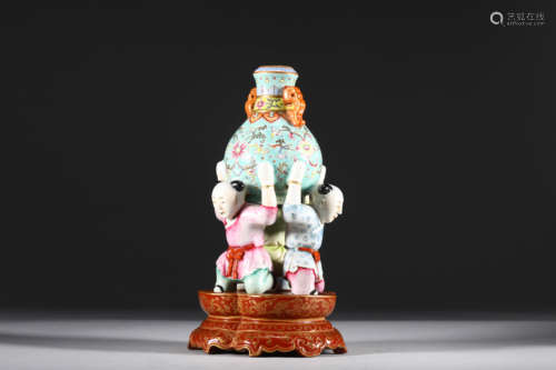 Famille Rosed Kiln Vase Around with Child from QianLong