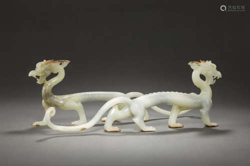 A Pair of HeTian Jade Dragon from Qing