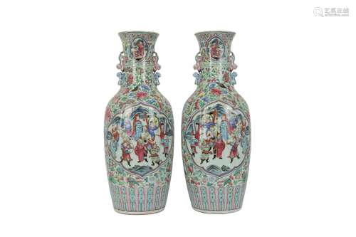 A PAIR OF LARGE CHINESE FAMILLE ROSE VASES.