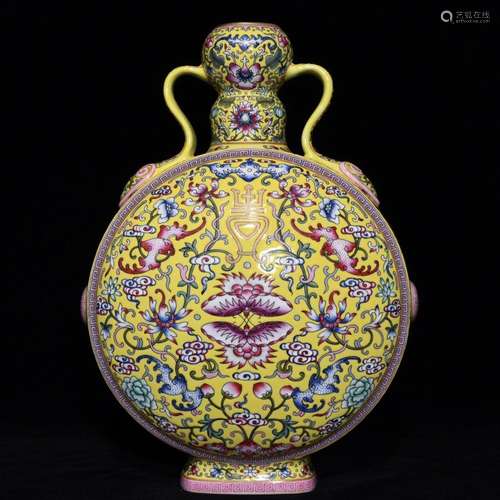 CHINESE FAMILLE ROSE RIBBON-EAR MOONFLASK VASE