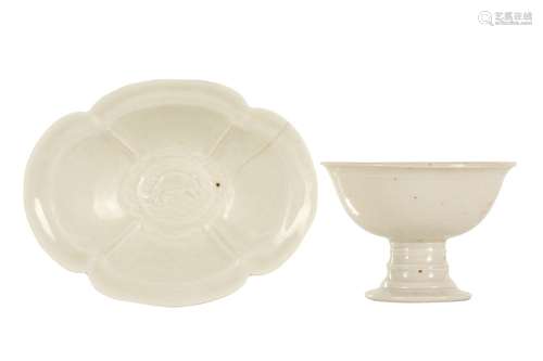 A CHINESE DING FOLIATE DISH AND A STEM BOWL.