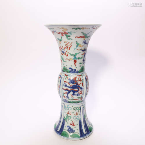 Five Colored Vase with Dragon Grain from Ming