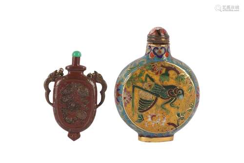 A BRONZE SNUFF BOTTLE AND A CLOISONNÉ ENAMEL SNUFF BOTTLE.