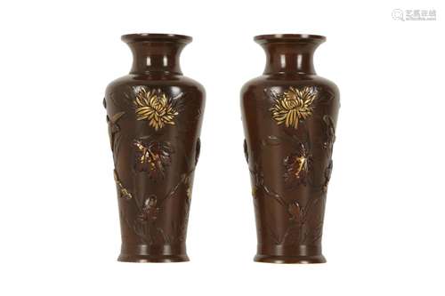 A PAIR OF JAPANESE INLAID BRONZE VASES.