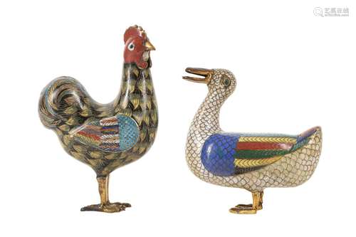 TWO CHINESE CLOISONNÉ ENAMEL BIRDS.