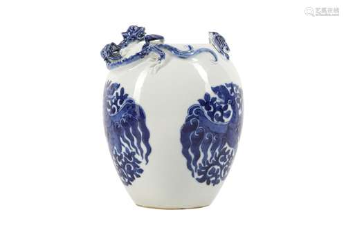 A CHINESE BLUE AND WHITE 'DRAGON AND PHOENIX' JAR.