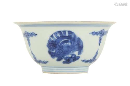 A CHINESE BLUE AND WHITE 'LION MEDALLION' CUP.