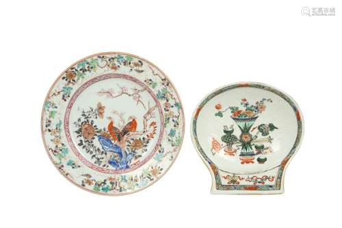 A CHINESE FAMILLE ROSE 'PHEASANTS' DISH AND A FAMI...