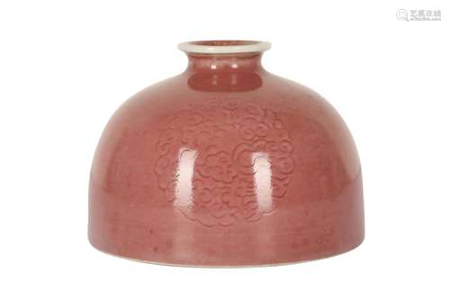 A CHINESE PEACH BLOOM-GLAZED BEEHIVE-SHAPED WATERPOT.