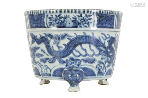 A CHINESE BLUE AND WHITE TRIPOD 'DRAGON' INCENSE B...