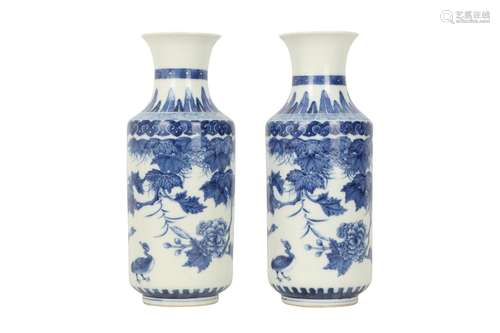 A PAIR OF CHINESE BLUE AND WHITE 'GEESE' VASES.