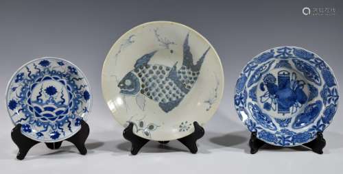 Group of 3 Blue and White Dishes, 18/19th Century