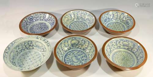 6 Chinese Blue and White Basins, Early 19th Century