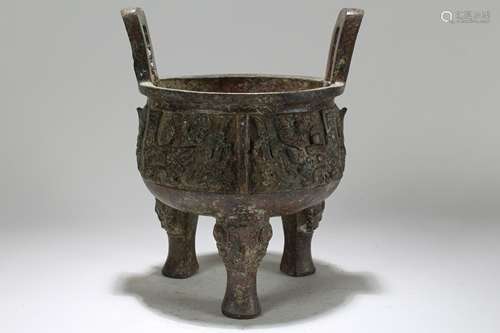 Chinese Bronze Vessel