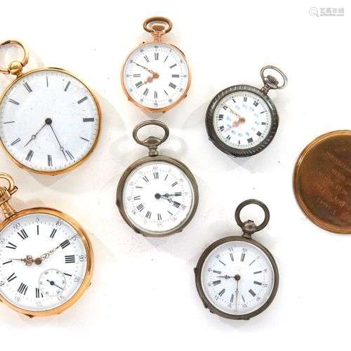 LOT DE SIX MONTRES: