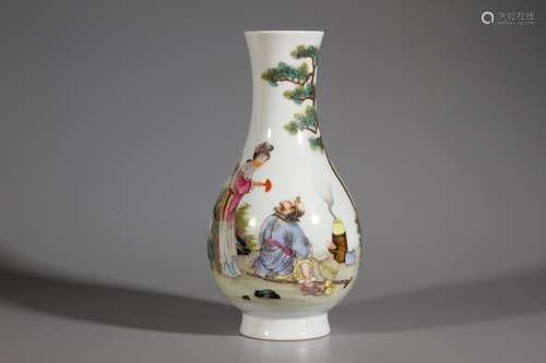 Famille Rose Vase