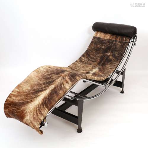 CHAISE LONGUE LC4 de Charlotte PERRIAND (1903-1999) et Charl...