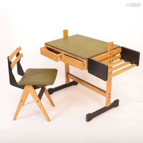 BUREAU ET CHAISE D'ÉCOLIER, DESIGN ITALIEN FRATELLI REGUITTI...