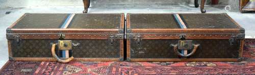 A FINE PAIR OF LOUIS VUITTON TRAVELLING SUITCASES. 4…