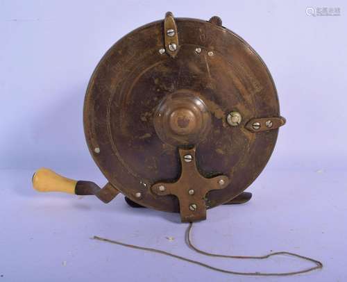 A VINTAGE HARDYS PATENT SILEX FISHING REEL with ivorine