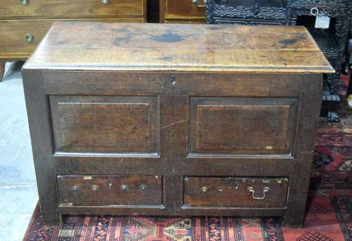 AN 18TH CENTURY OAK COFFER, with two drawers. 70 x 109