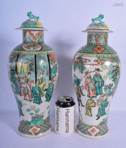 A LARGE PAIR OF 19TH CENTURY CHINESE FAMILLE VERTE